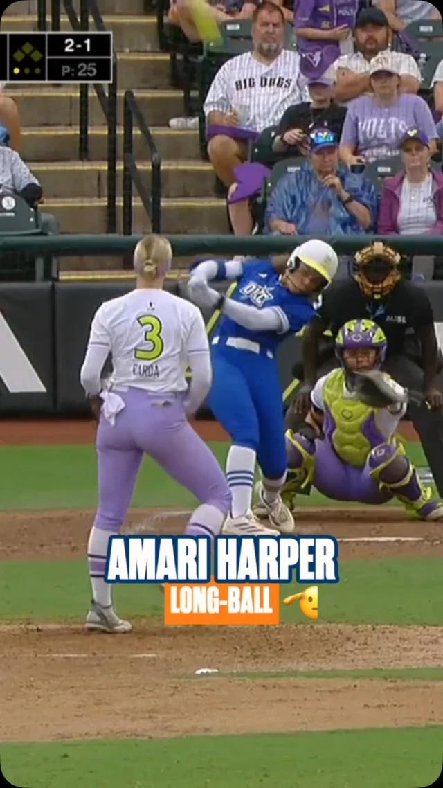 GOING, GOING, GONE!

Amari Harper blasts her 2nd home run of the season to straight-away center