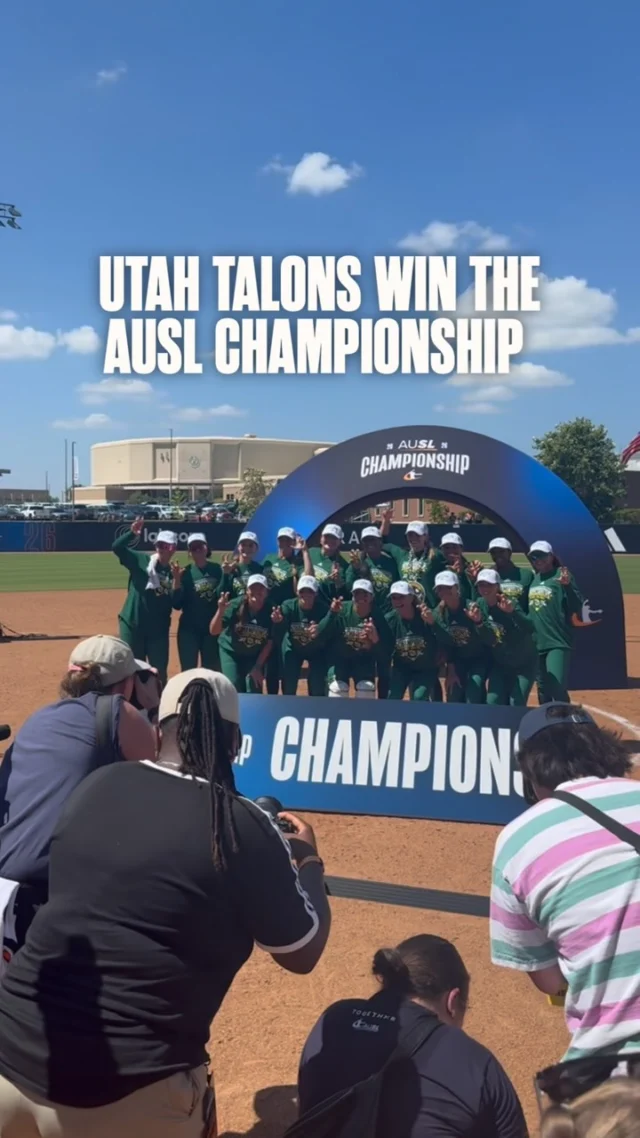 TALONS TAKE IT IN TWO ð¦