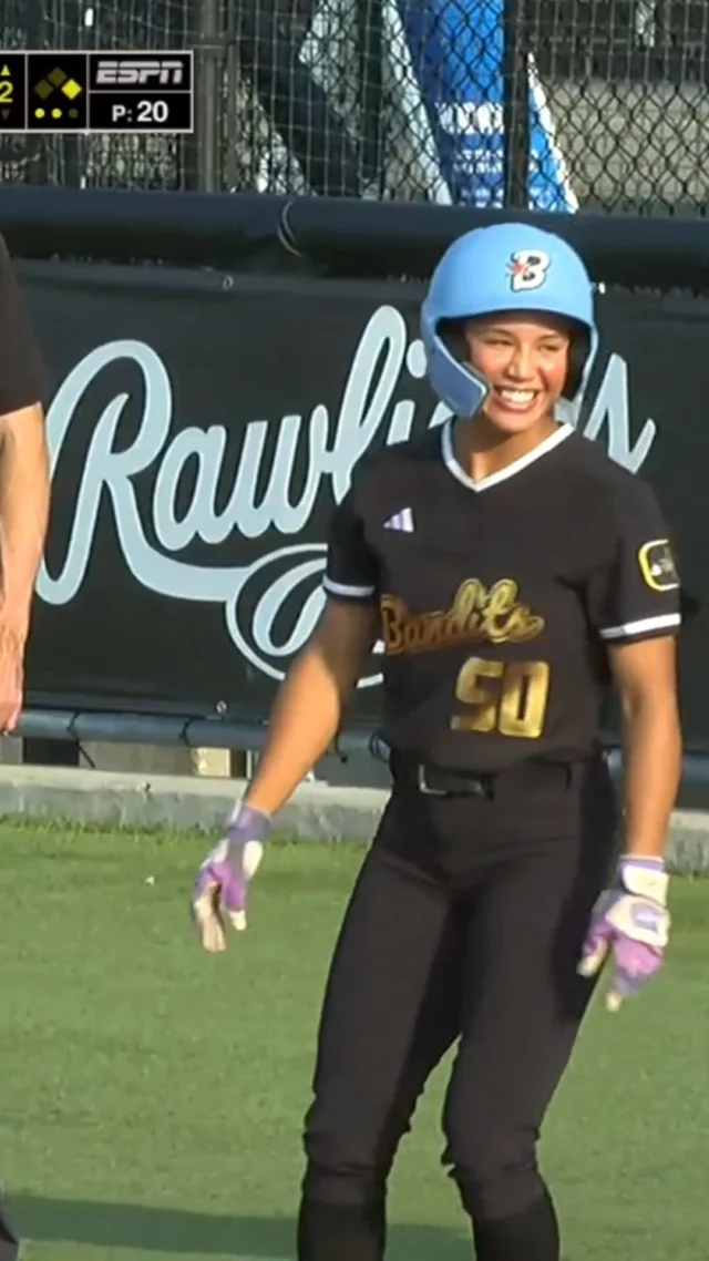 first hit of the All-Star Cup is Bandits on Bandits crime! ð¤ 

Ailana Agbayani singles off of Lexi Kilfoyl 

ðº ESPNU