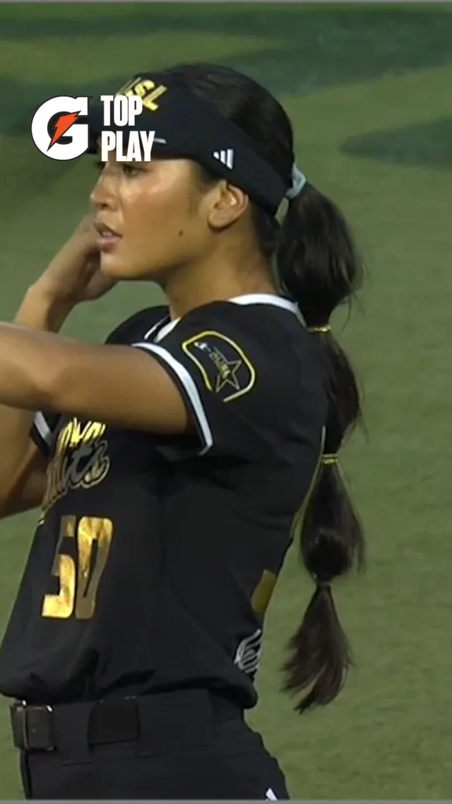 THIS WAS BEAUTIFUL ð
Ailana Agbayani is smooth up the middle ð§
presented by @Gatorade