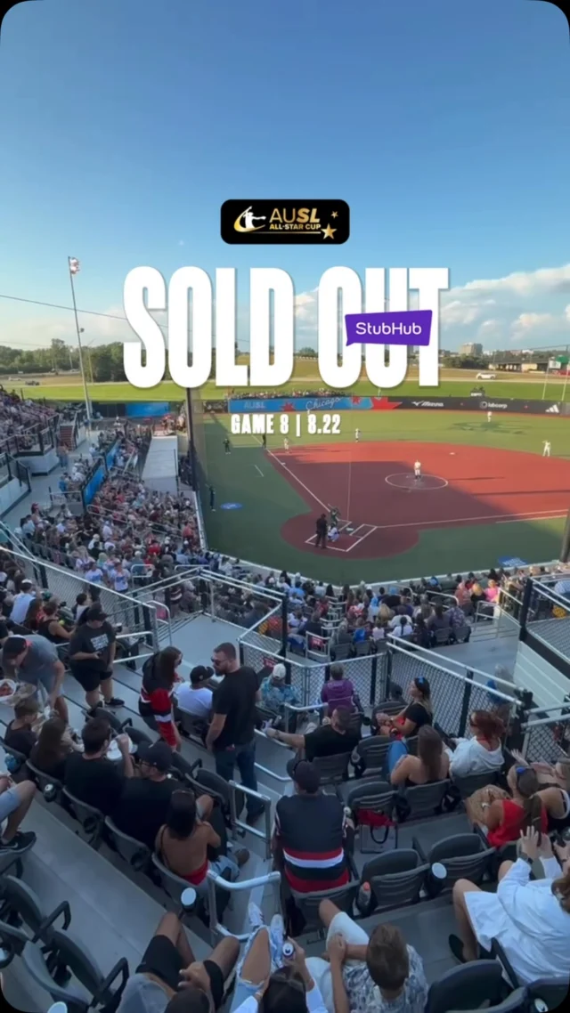 SOLD OUT crowd in Rosemont tonight!
presented by @stubhub