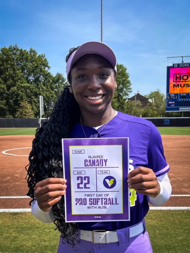 First day as a pro for @nija.canady ð

Our Red Raider with her team â¡ï¸â¡ï¸â¡ï¸