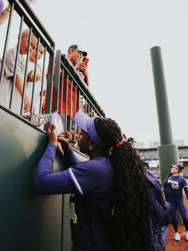 NiJa loves her fans ð¥¹ð
Happy to be home at Dell Diamond this weekend