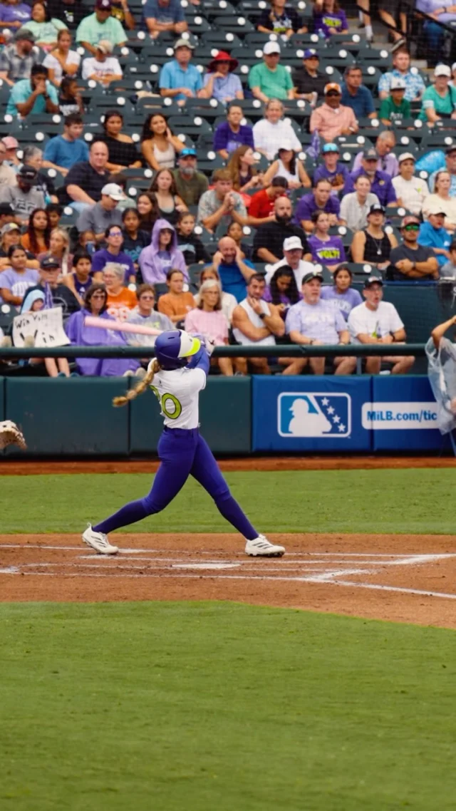 BIG JACK WITH A BIG JACKâ¡ï¸
First pro homer for @jackie.lis !!