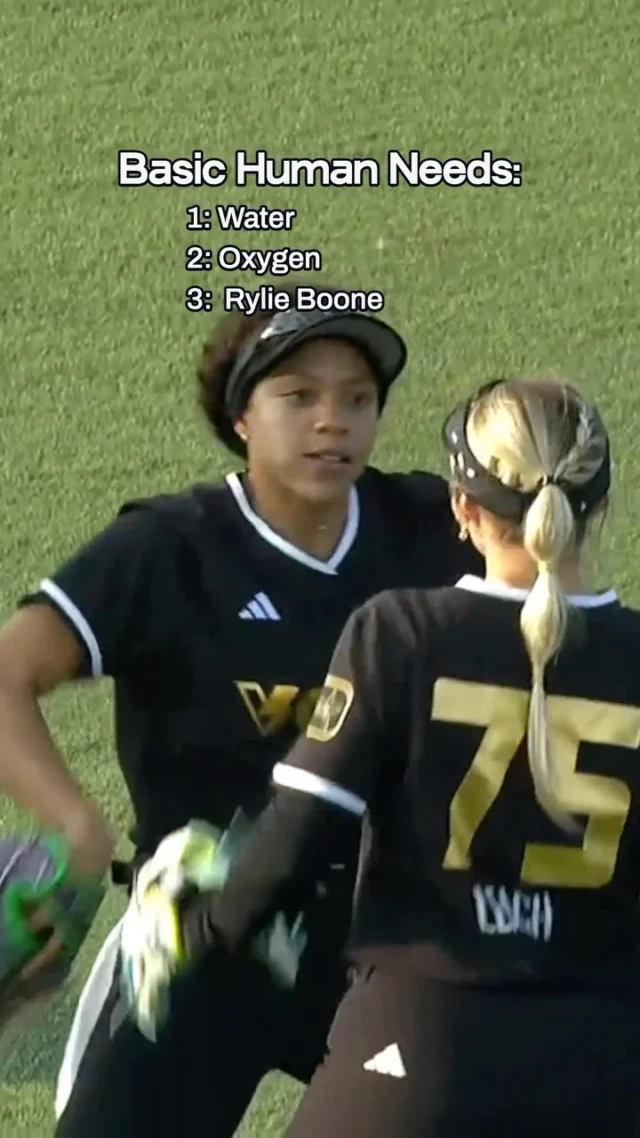 honestly, water is also up for debate, @rylie.boone is not ð«¶