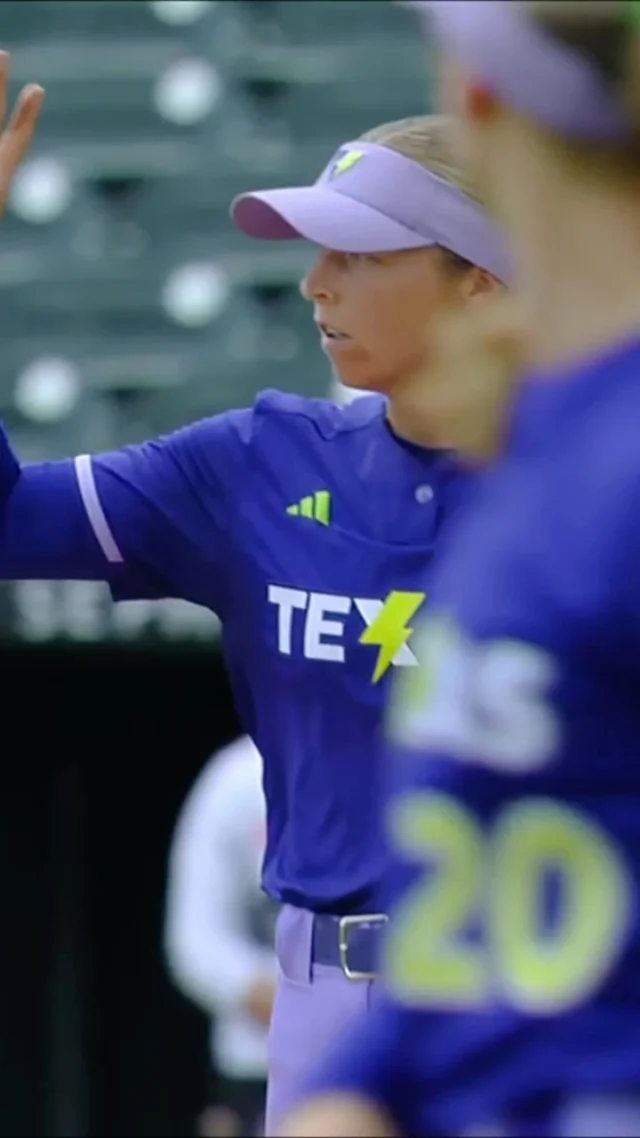 Good ole 3-2-4 Double Play with the bases loaded to get out of a jam ðâ¡ï¸