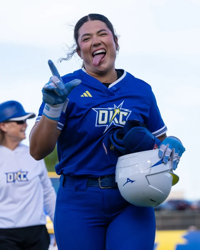 L is for Lee-Lee leadoff double ð¥³