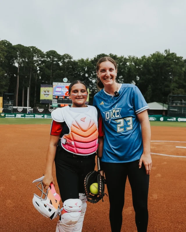 ðgreenville, north carolina! @llsbws
Catch some Spark players in the 2026 AUSL Pro Game at the Little League Softball® World Series tonight at 6pm CT on ESPN2!
